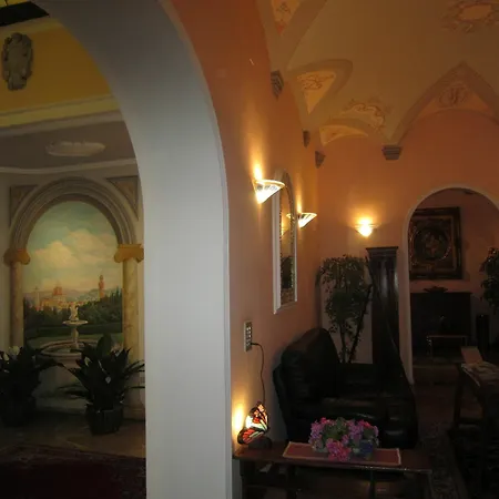 Hotel City Hotell 3*